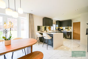 Photo 18- click for photo gallery